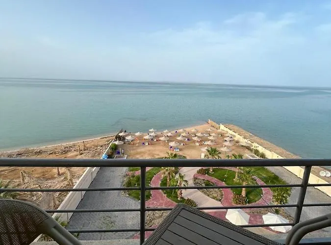 Casablanca For Families And Couples Only Apartmanhotel Gurdaka