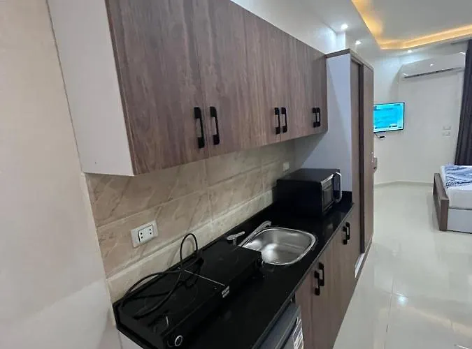 Apartmanhotel Casablanca For Families And Couples Only Gurdaka