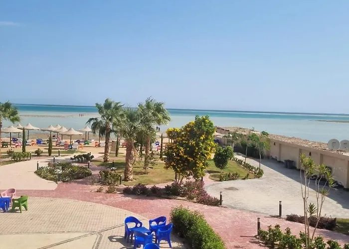 Apartmanhotel Casablanca For Families And Couples Only Gurdaka