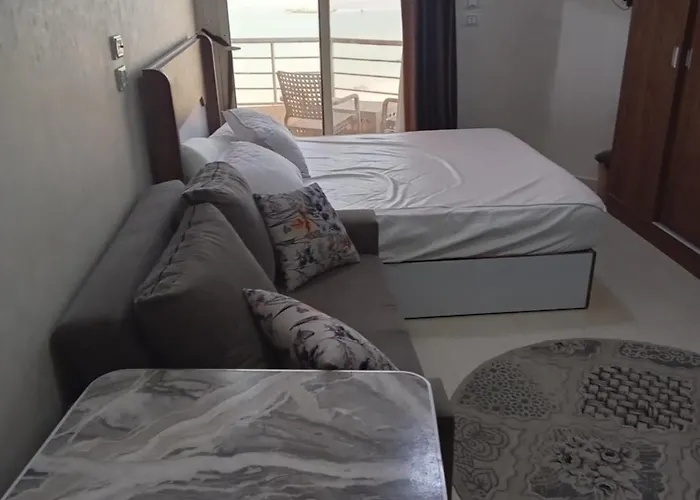 Apartmanhotel Casablanca For Families And Couples Only Gurdaka