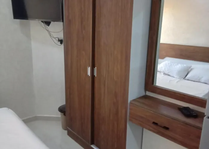 Casablanca For Families And Couples Only Apartmanhotel Gurdaka